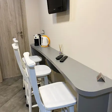 Anthora Hostel